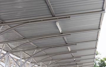 installing Robins metal roofing